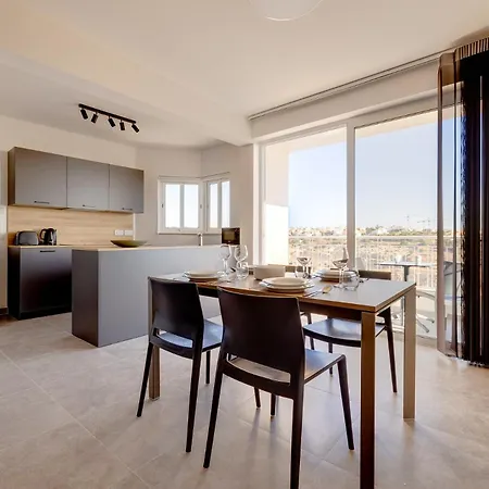 דירה 2 Bedroom Flat With Balcony, Valley Views Karp1-8